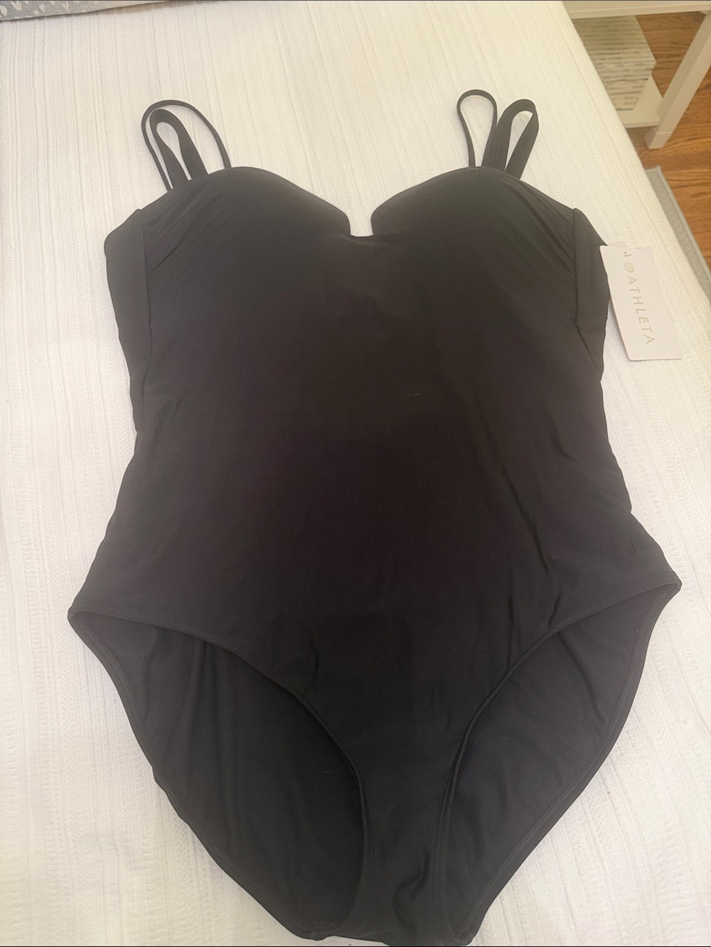 NWT Athleta Aqualuxe Square Plunge One Piece Swimsuit